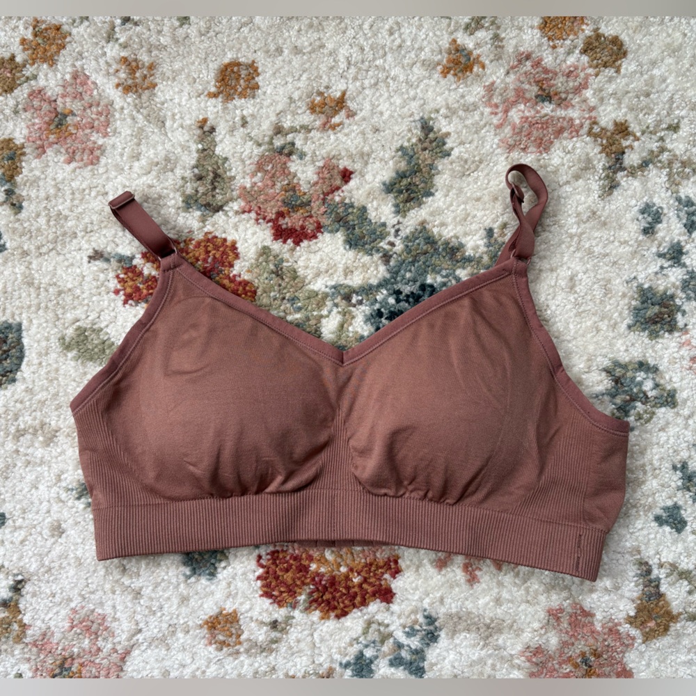 NWOT Good To Go Knix Seamless Bra Size M